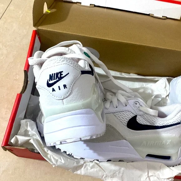 Nike Air Max Women’s Shoes in UK 6.5 - Picture 7 of 8